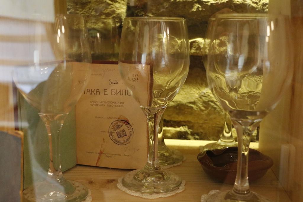 Lyaskovets Guest House Epochs Since 1871 מראה חיצוני תמונה