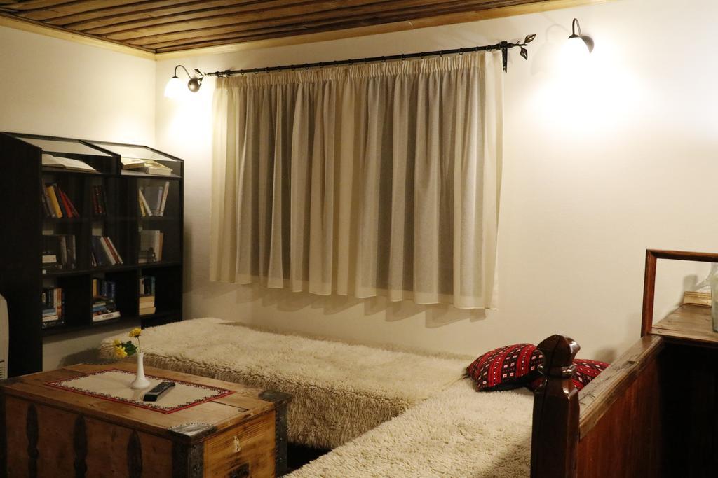 Lyaskovets Guest House Epochs Since 1871 מראה חיצוני תמונה