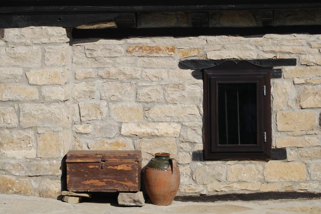 Lyaskovets Guest House Epochs Since 1871 מראה חיצוני תמונה